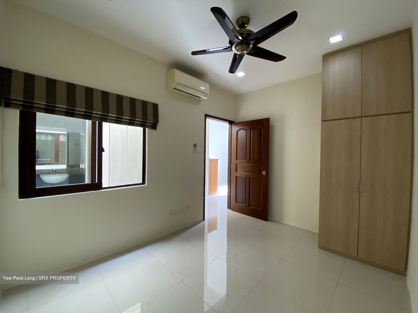 Sembawang Hills Estate (D20), Terrace #329935301